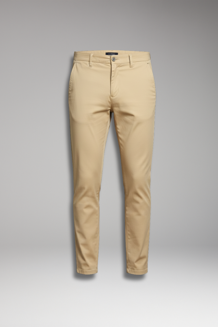 Men’s Slim-Fit Trousers with Tapered Ankle