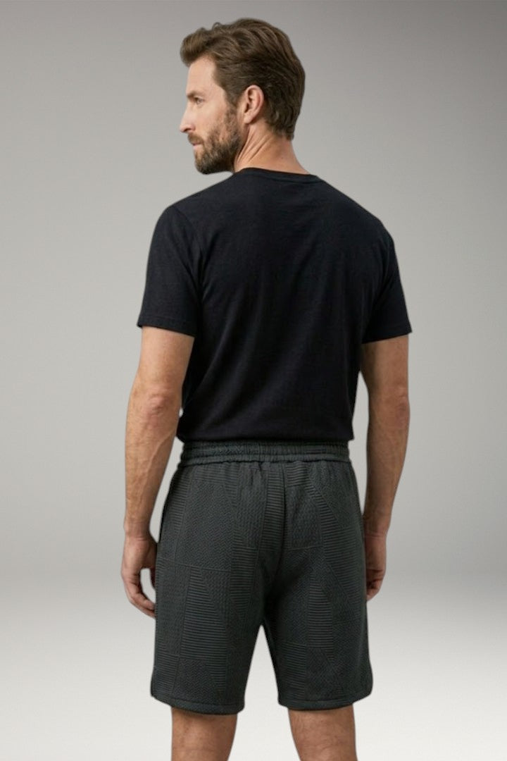 Men's Casual Shorts with Elastic Waistband and Geometric Pattern