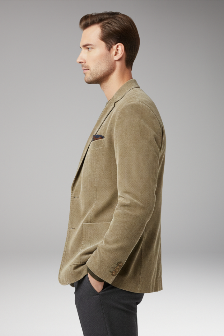 Men’s Jacket with Notched Lapels and Two-Button Closure