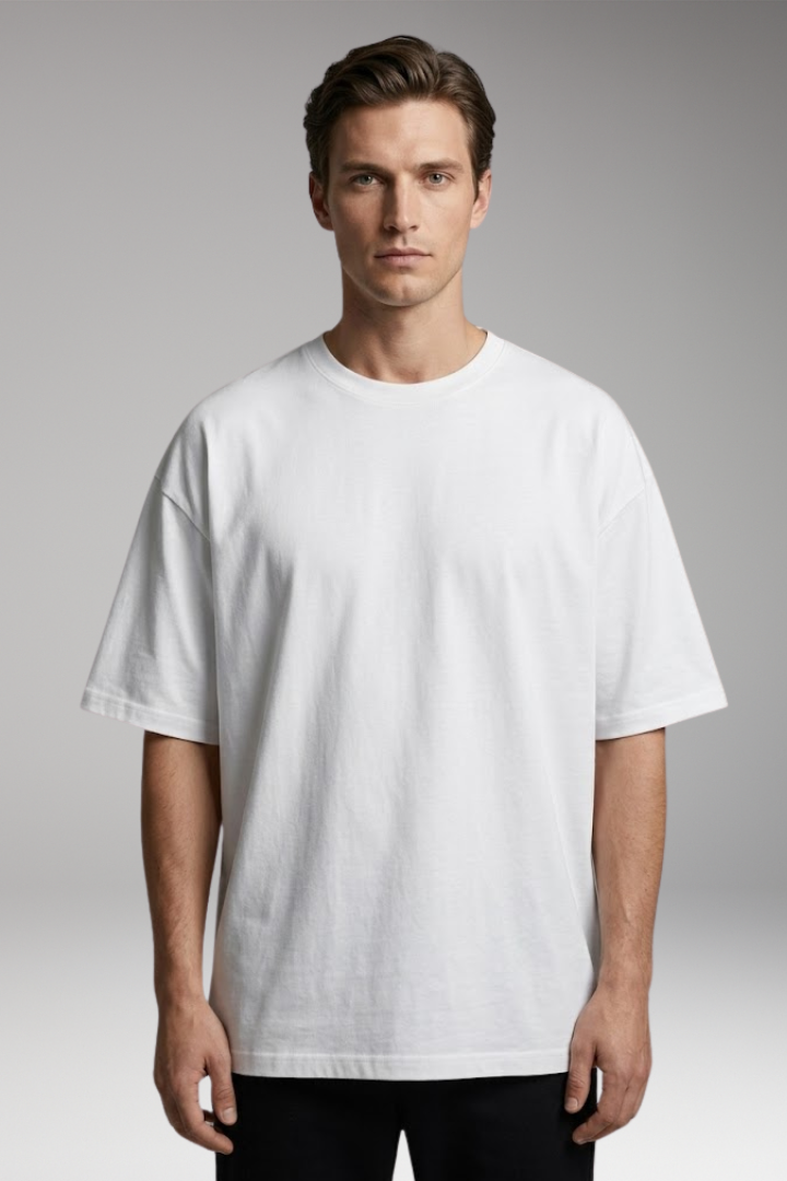 Men's Oversized T-Shirt with Round Neck and Short Sleeves