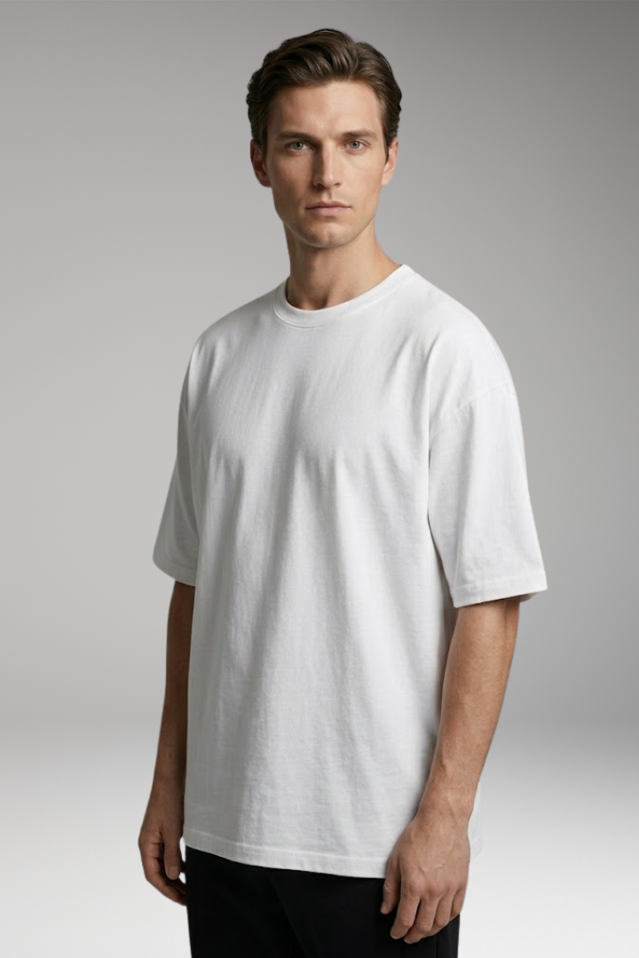 Men's Oversized T-Shirt with Round Neck and Short Sleeves