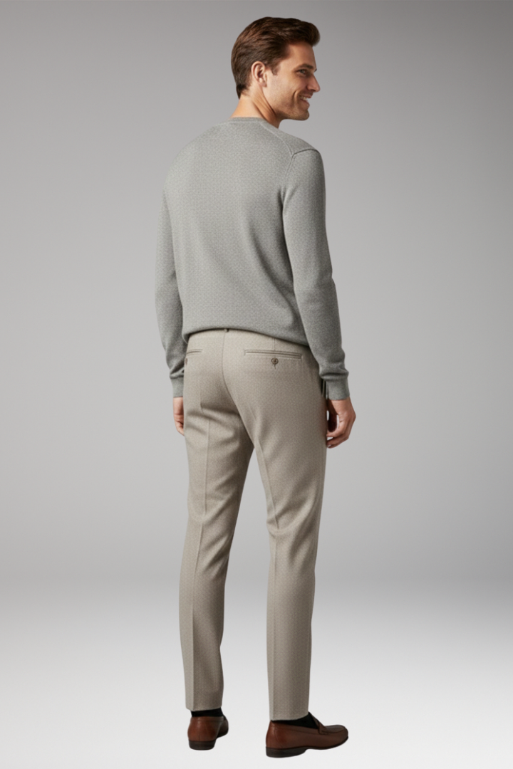 Men's Pants with Slim Legs and Standard Hem
