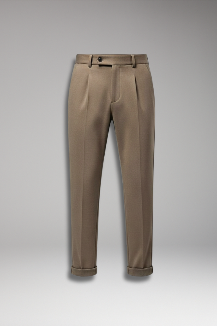 Men’s Pants with Spacious Pockets and Secure Zippers