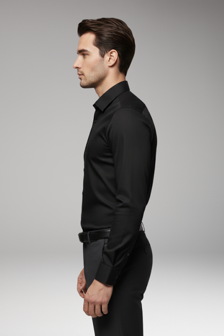 Men's Slim Shirt with Pointed Collar and Button Closure