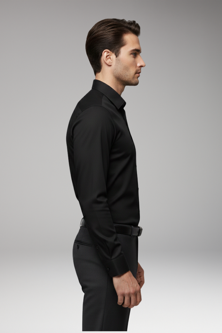Men's Slim Shirt with Pointed Collar and Button Closure