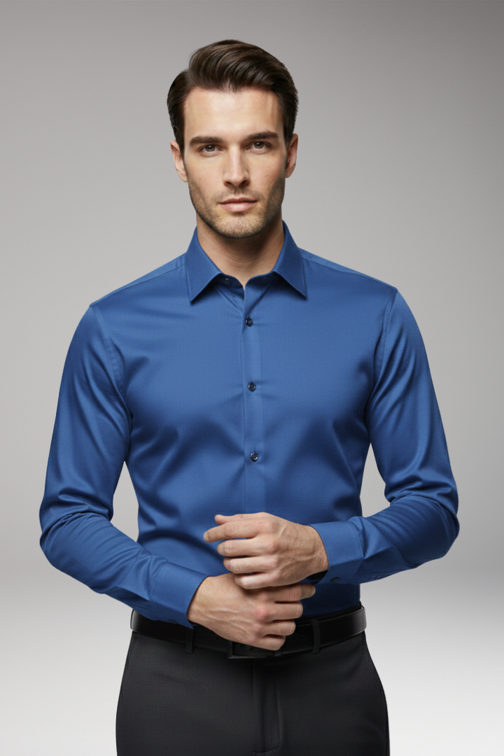 Men's Slim Shirt with Pointed Collar and Button Closure
