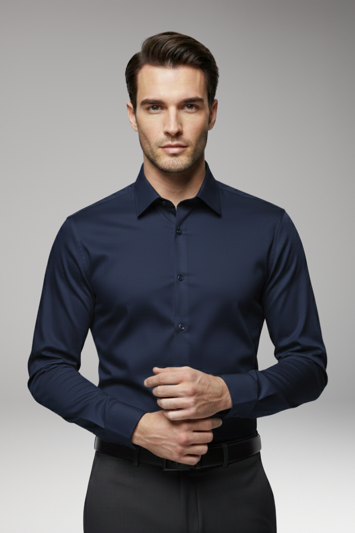 Men's Slim Shirt with Pointed Collar and Button Closure