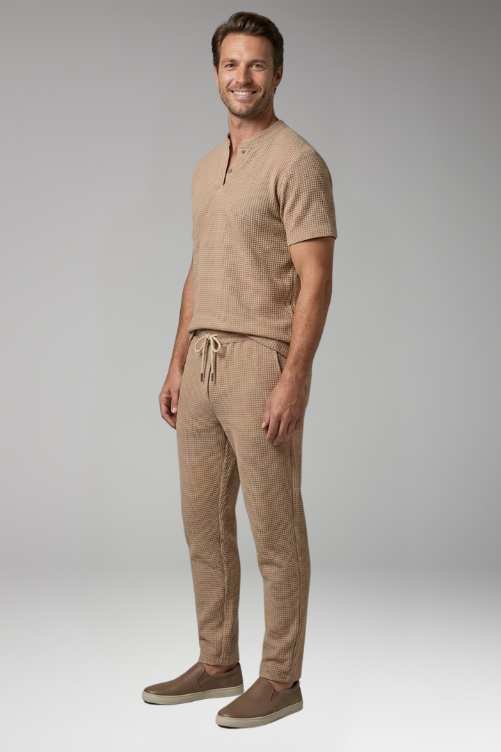 Men's T-Shirt and Pants Set with Henley Collar and Relaxed Fit