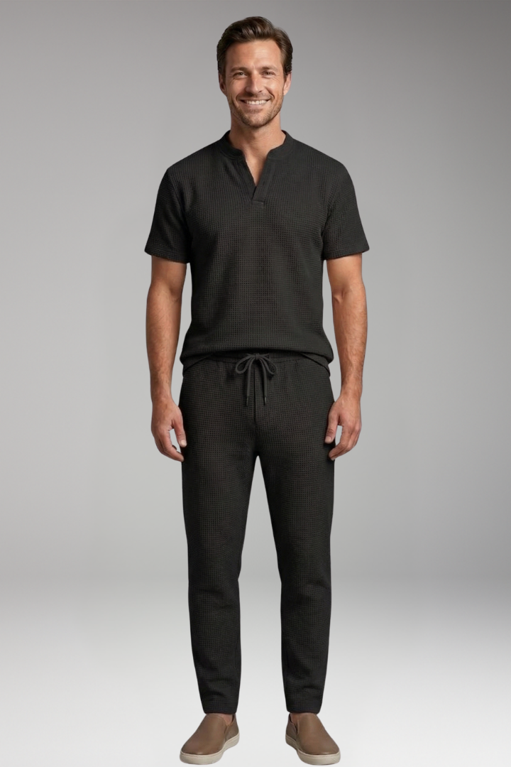 Men's T-Shirt and Pants Set with Henley Collar and Relaxed Fit