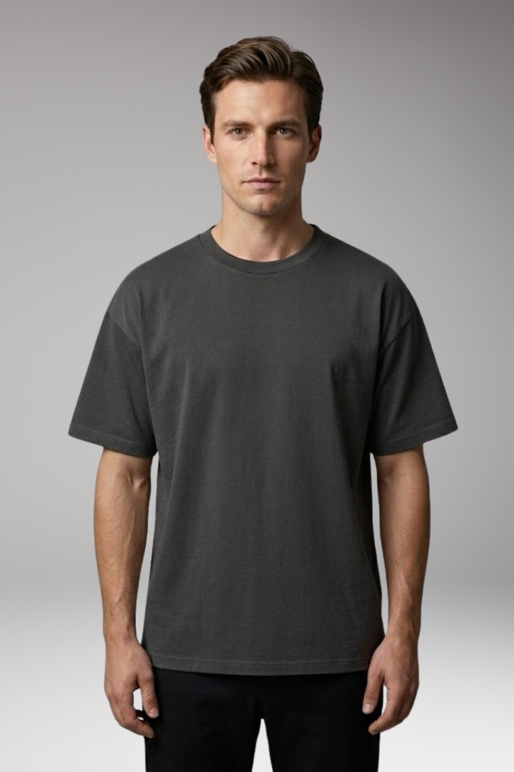 Men's T-Shirt with Round Neck and Relaxed Fit
