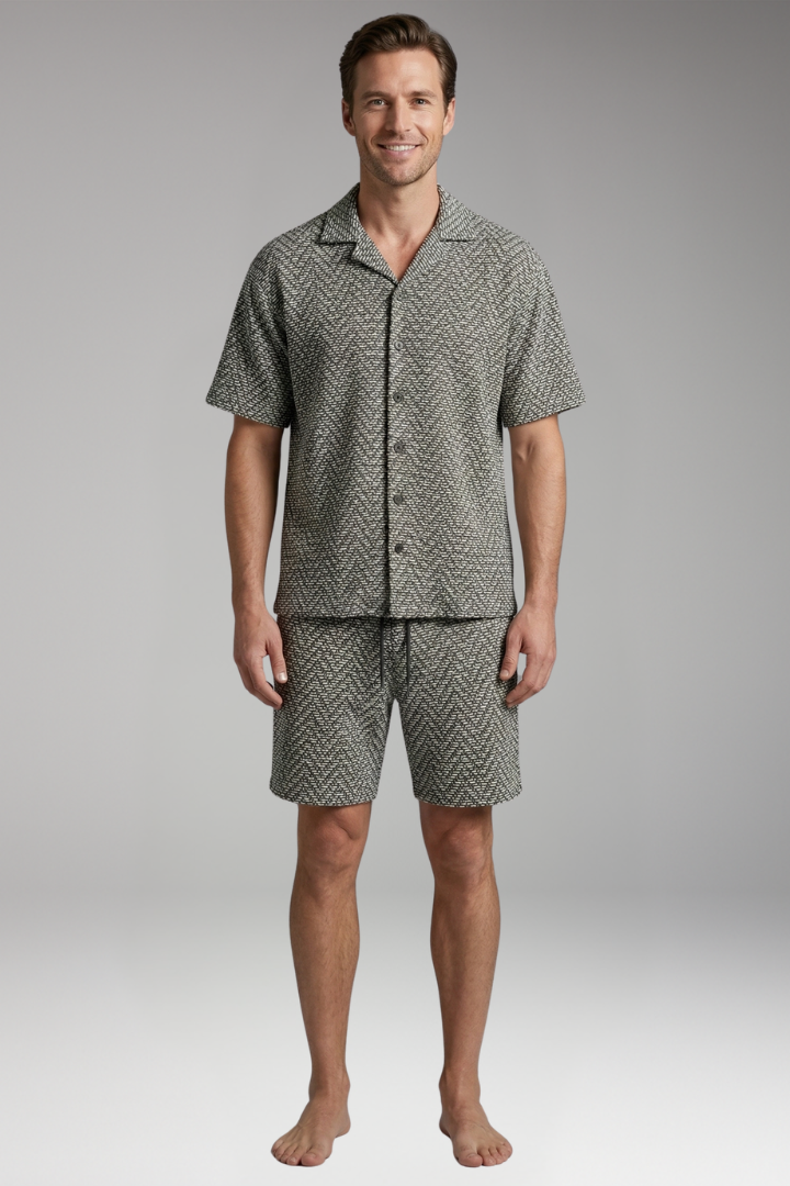 Men's Two-Piece Set with Printed Short-Sleeve Shirt and Shorts