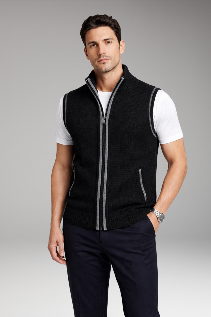Men's Vest with Zipper Closure and Side Pockets