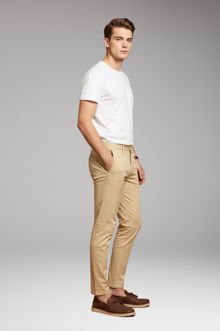 Men’s Slim-Fit Trousers with Tapered Ankle