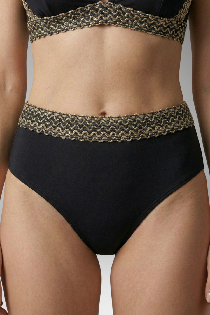 Women's Bikini with Halter Neck and High-Waisted Bottoms