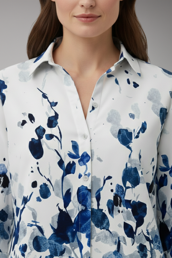 Women's Blouse with Floral Pattern and Button-Up Front