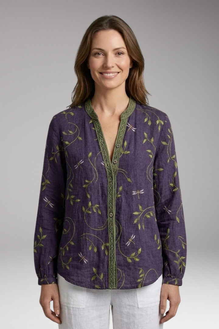 Women's Blouse with Tailored Shape and Delicate Detailing