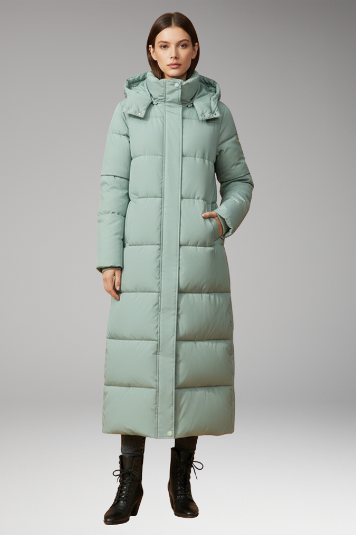 Women’s Coat with Quilted Surface and Long Length