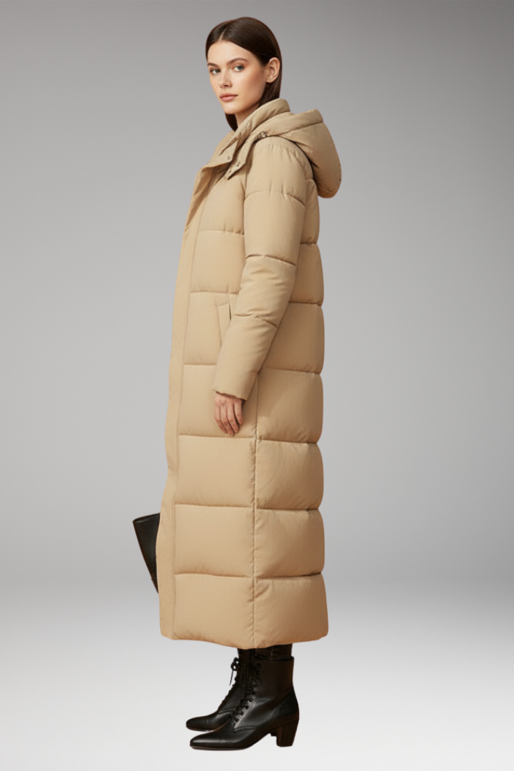 Women’s Coat with Quilted Surface and Long Length