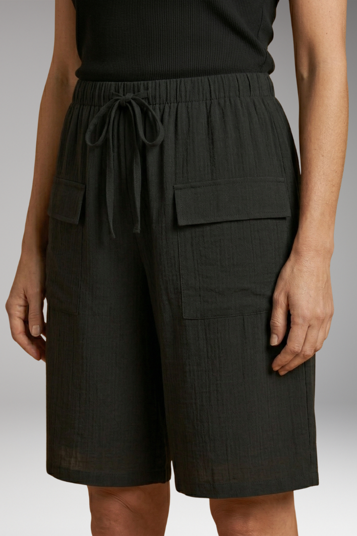 Women's Drawstring Shorts with Elastic Waistband and Soft-Touch Fabric
