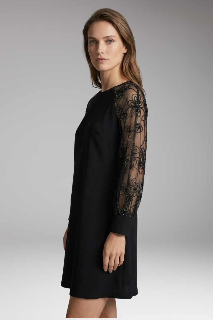 Women's Dress with Round Neck and Lace Sleeves