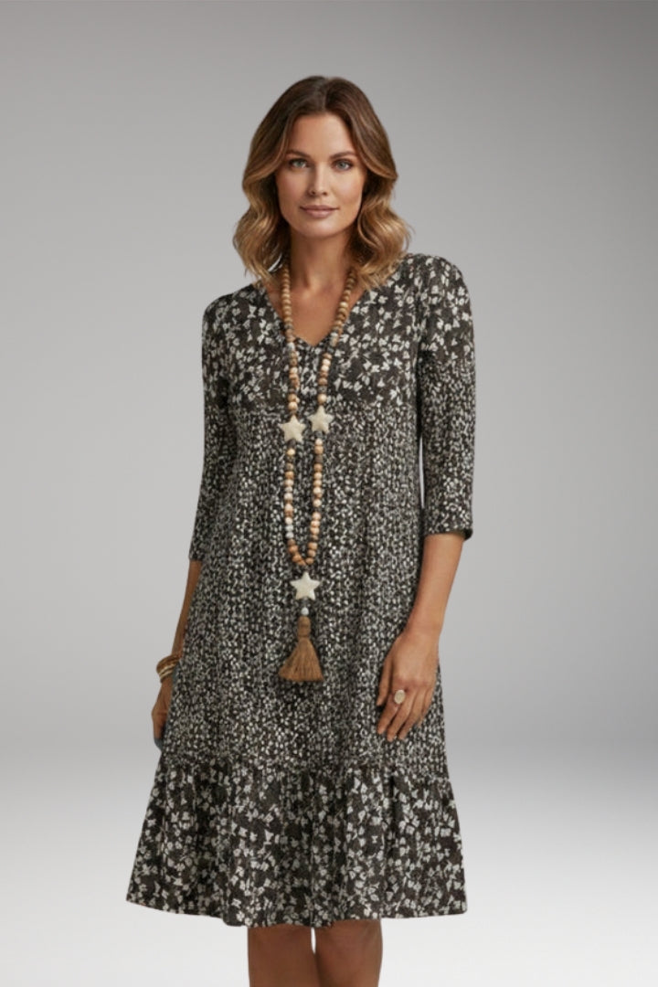 Women's Dress with Sophisticated Cut and Practical Design