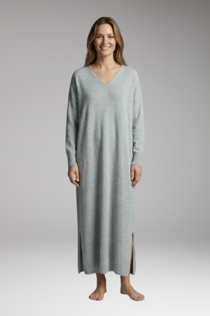 Women's Dress with V'Neck and Long Sleeves