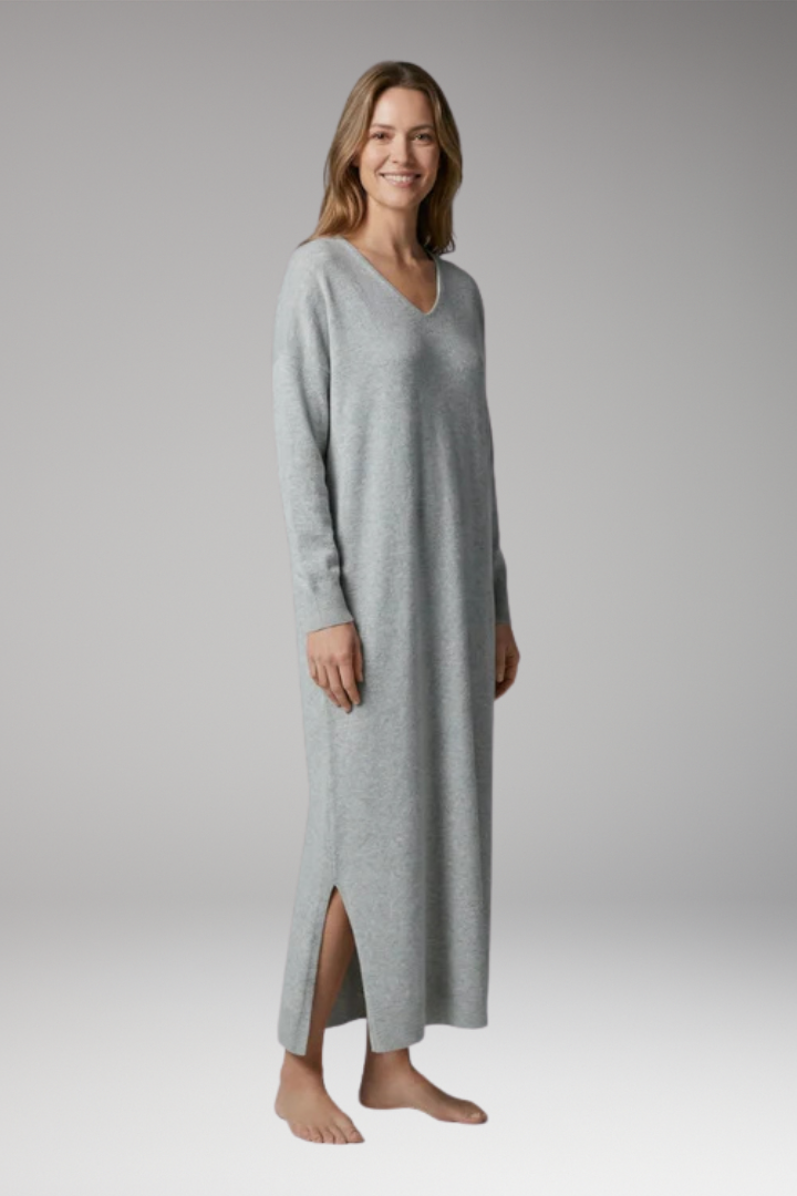 Women's Dress with V'Neck and Long Sleeves