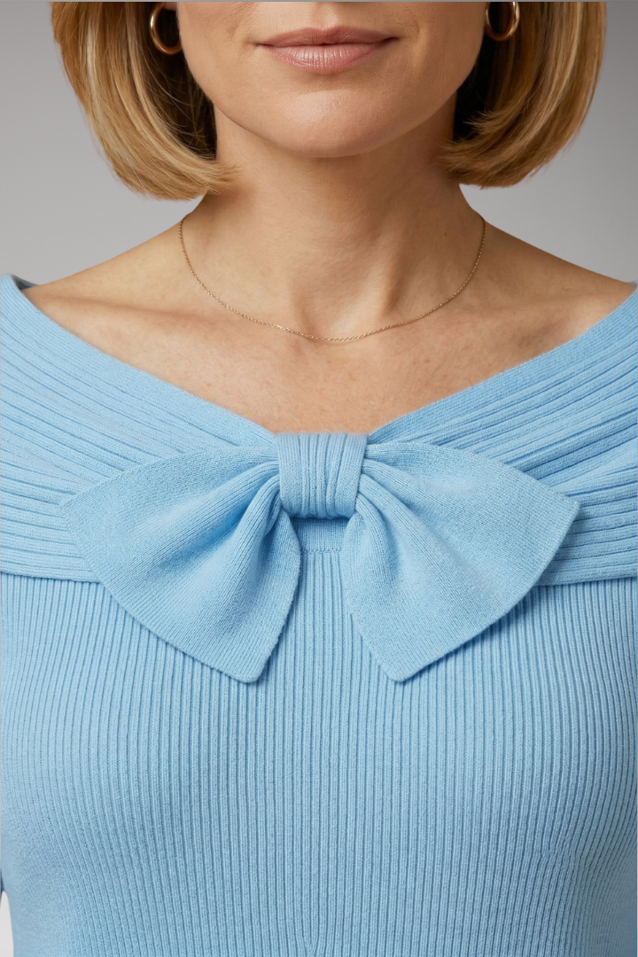 Women's Elegant Knitted Top with Bow Detail and Breathable Fabric