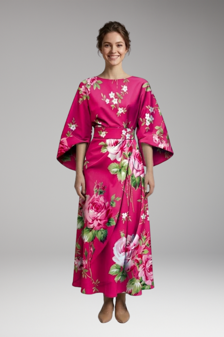Women's Elegant Maxi Dress with Round Neck and Flattering Fit