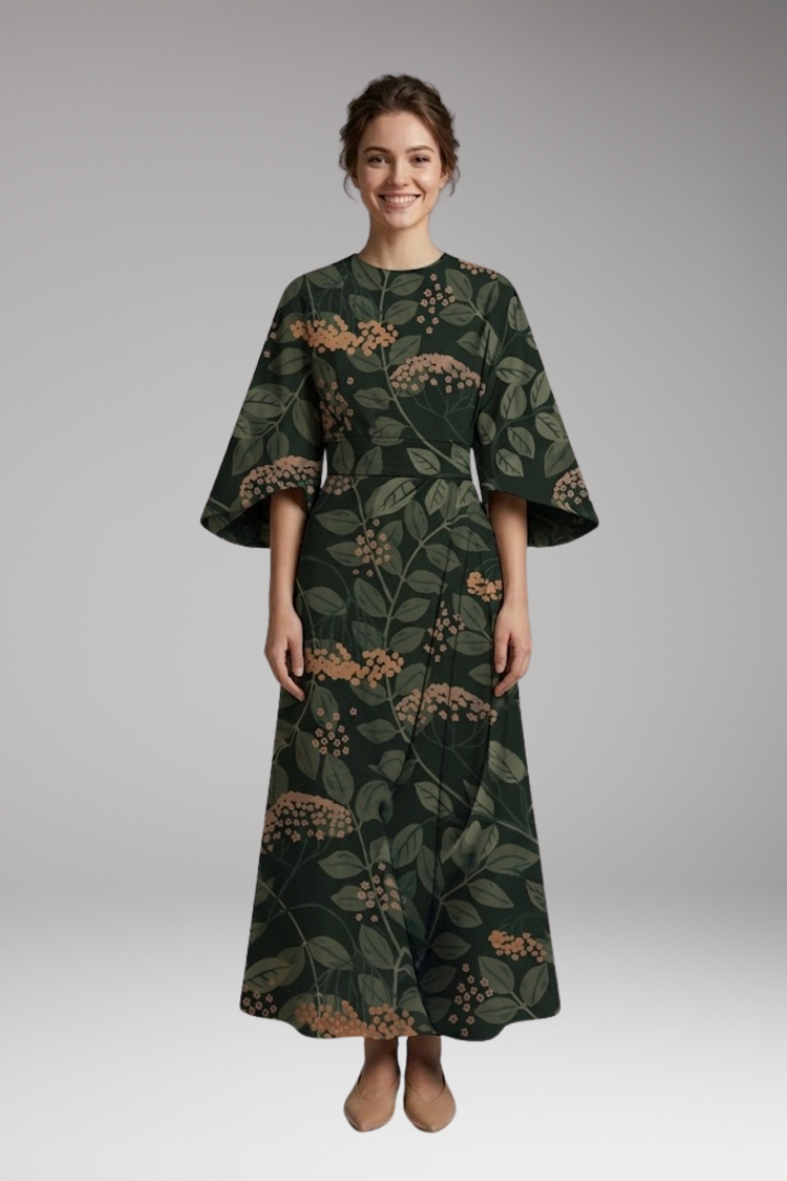 Women's Elegant Maxi Dress with Round Neck and Flattering Fit