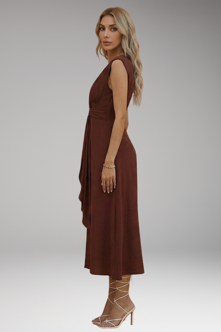 Women's Elegant Maxi Dress with Sleeveless Design and Round Neck