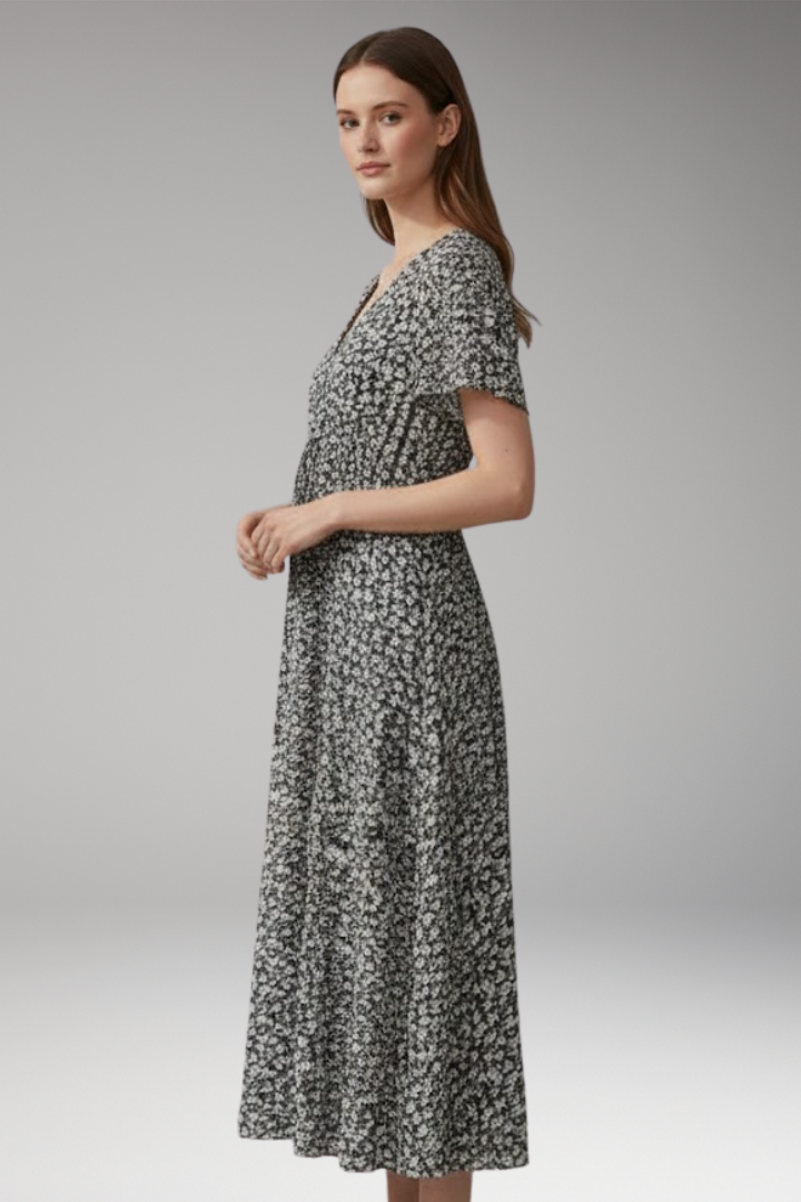 Women's Floral Dress with Flowing Silhouette and Design