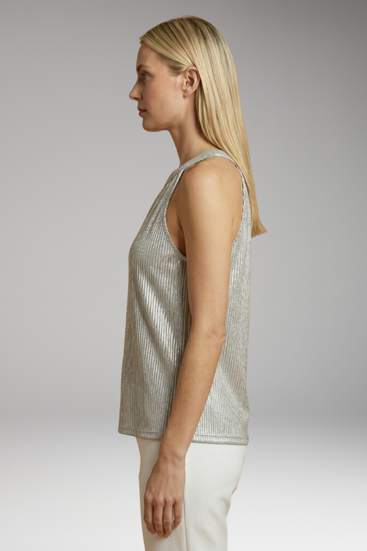 Women's Halter Top with Round Neck and Elegant Design