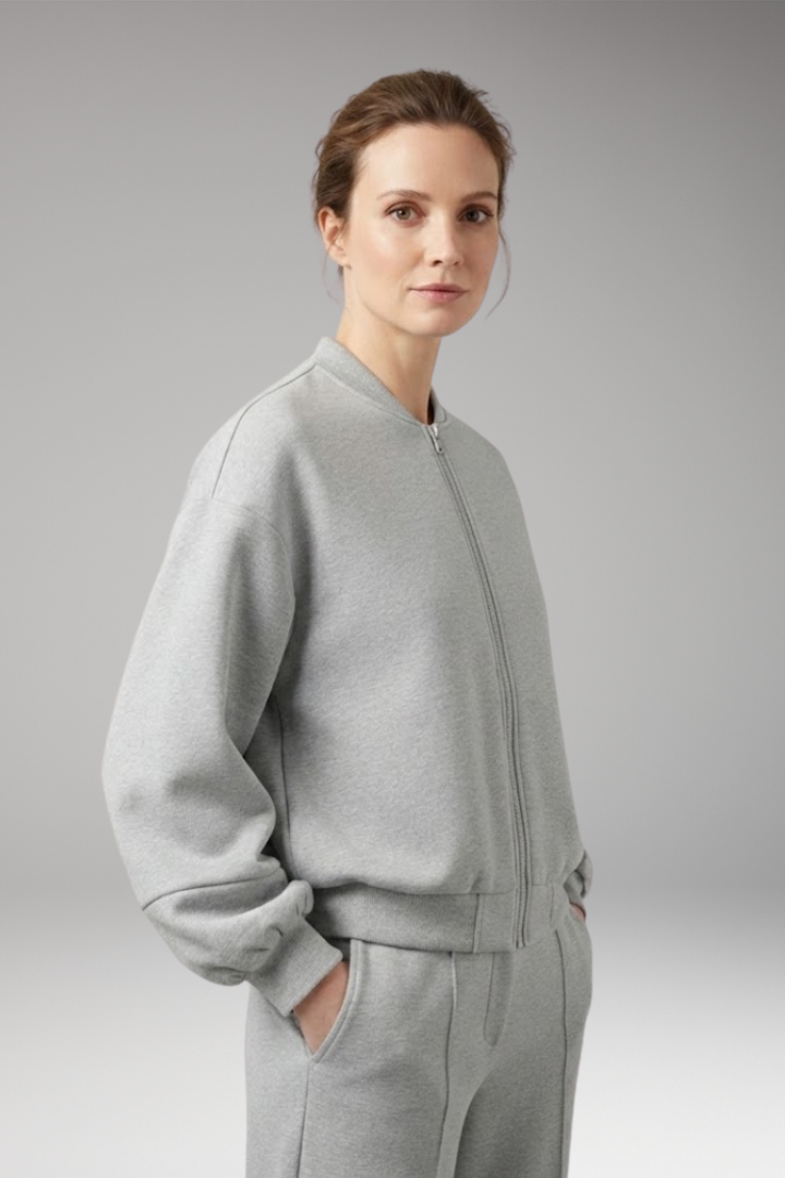 Women's Jacket with Zipper and Voluminous Sleeves