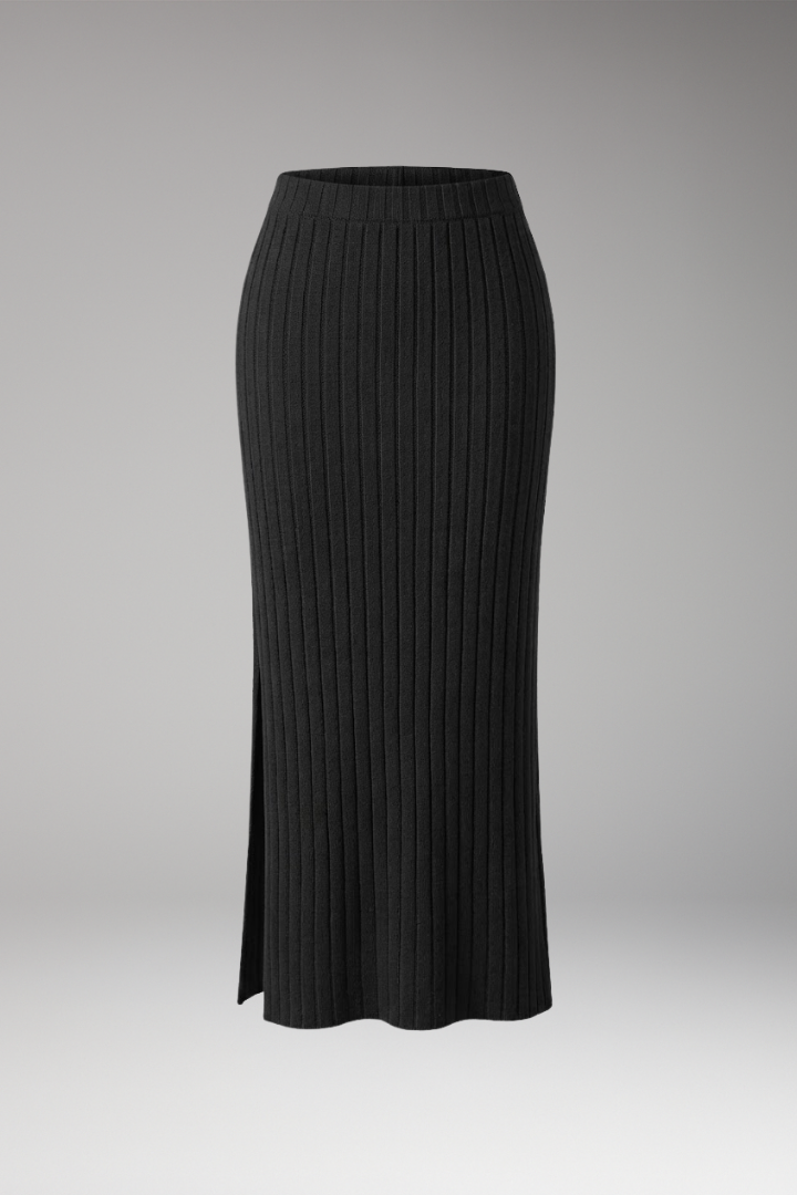 Women's Knitted Maxi Skirt with Ribbed Texture and Side Slit