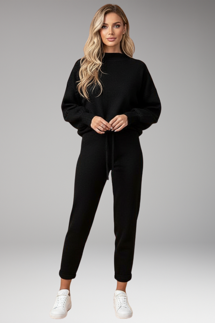 Women’s Lounge Set with Pull-On Top and Elastic Waistband