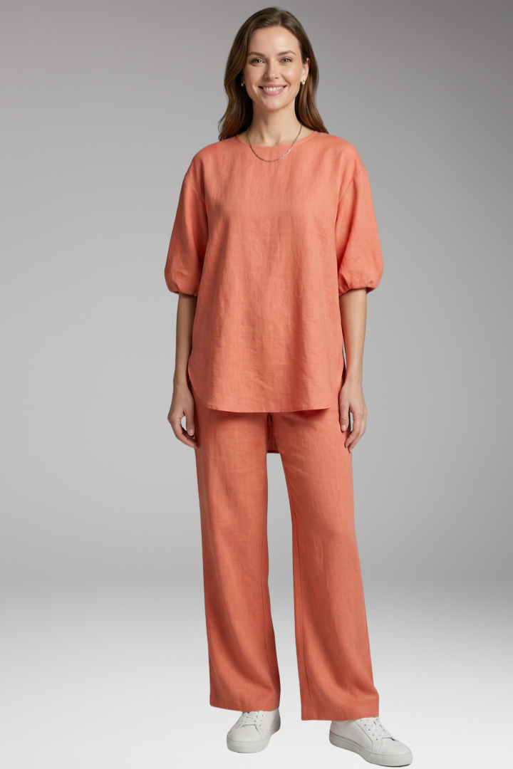 Women's Loungewear Set with Short Sleeves and Wide-Leg Pants