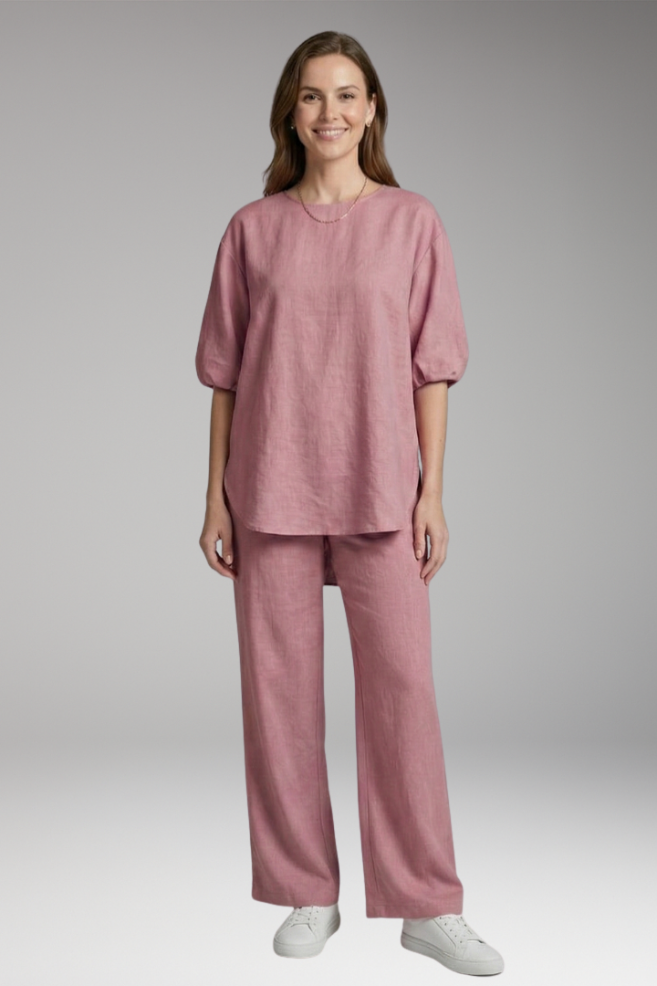Women's Loungewear Set with Short Sleeves and Wide-Leg Pants