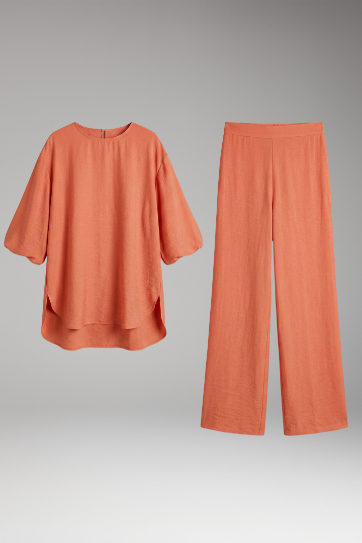 Women's Loungewear Set with Short Sleeves and Wide-Leg Pants