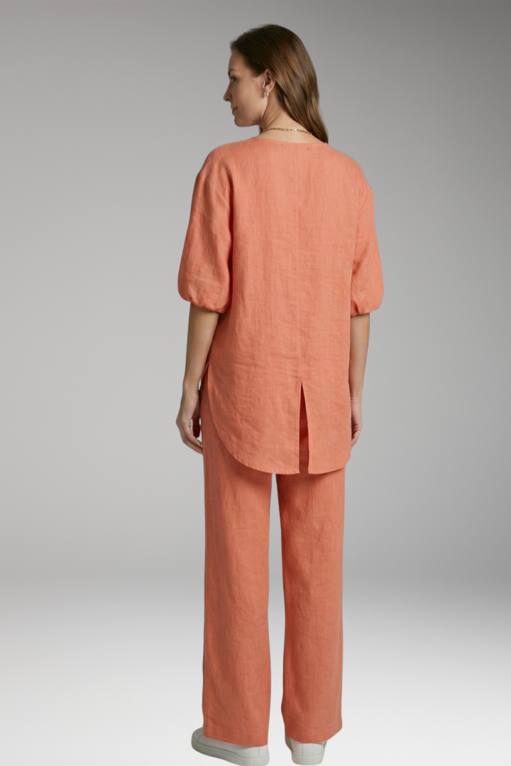 Women's Loungewear Set with Short Sleeves and Wide-Leg Pants