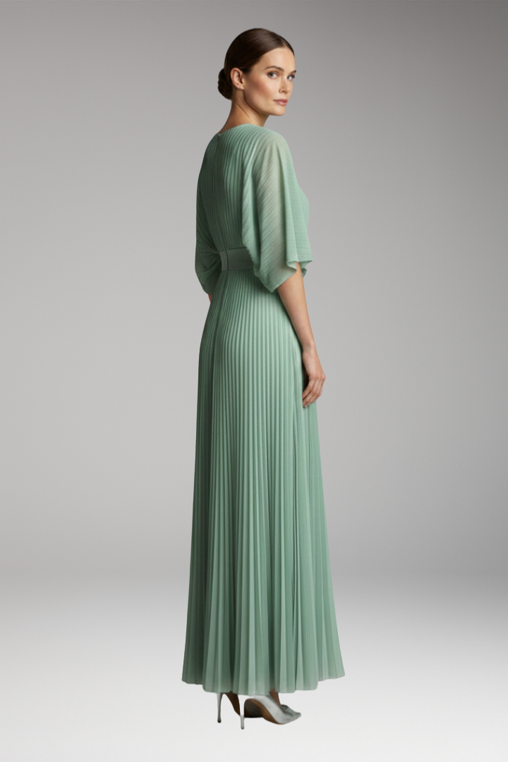 Women's Maxi Dress with Loose Fit and Elegant Design