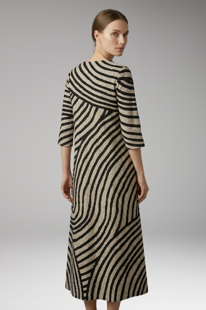 Womens Maxi Dress with V-Neck and Three Quarter Sleeves