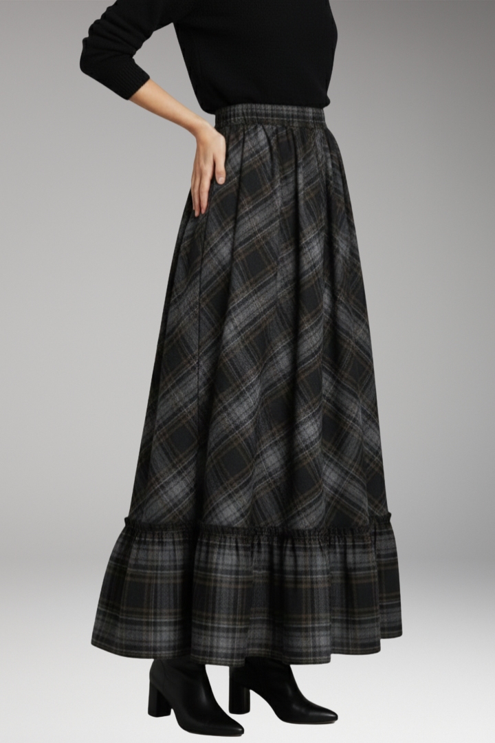 Women's Maxi Skirt with High Waist and Plaid