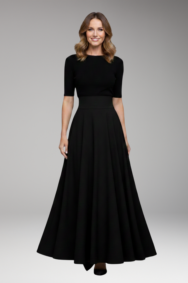 Women's Maxi Skirt with High Waist and Pockets