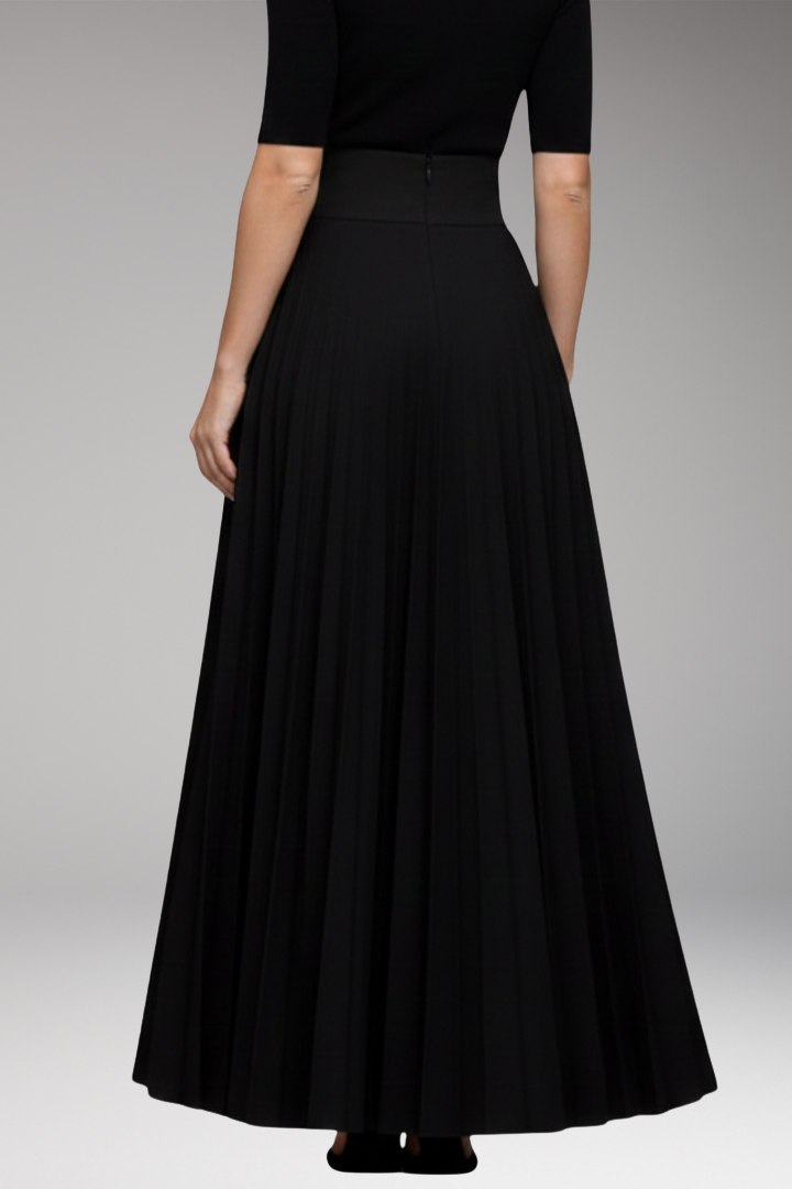 Women's Maxi Skirt with High Waist and Pockets