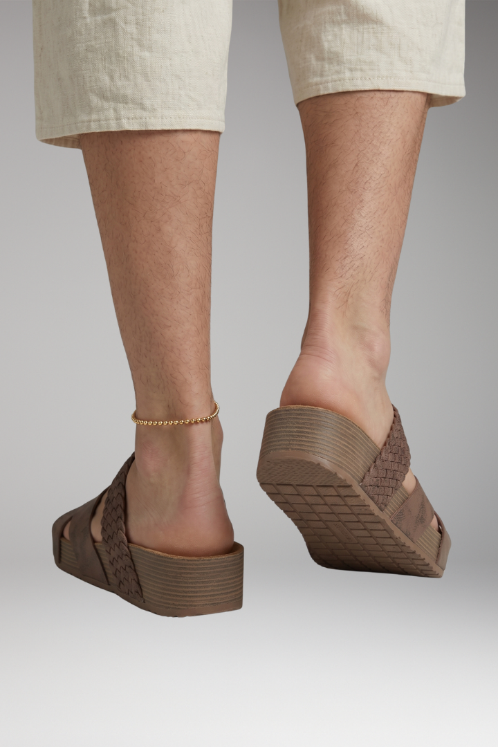 Women's Orthopedic Sandals with Ergonomic Sole and Breathable Design