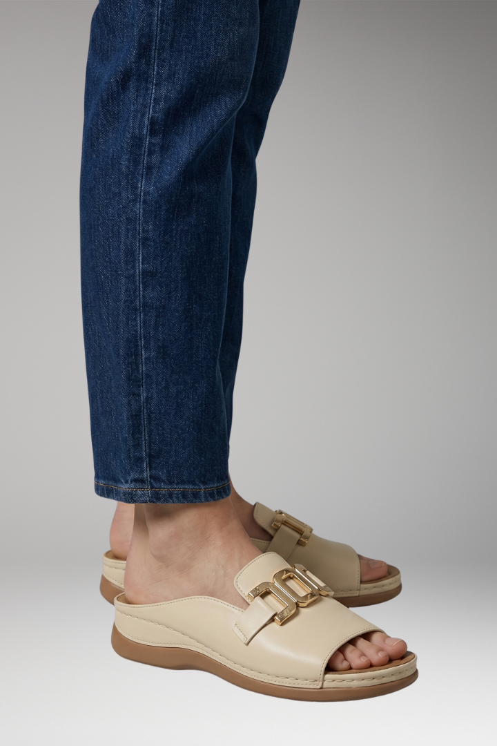 Women's Orthopedic Sandals with Wedge Heel and Non-Slip Outsole