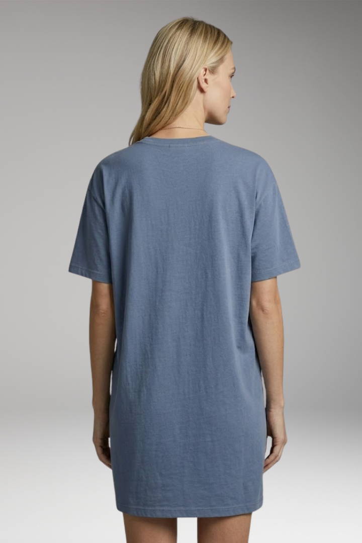 Women's Oversized T-Shirt Dress with Side Pockets