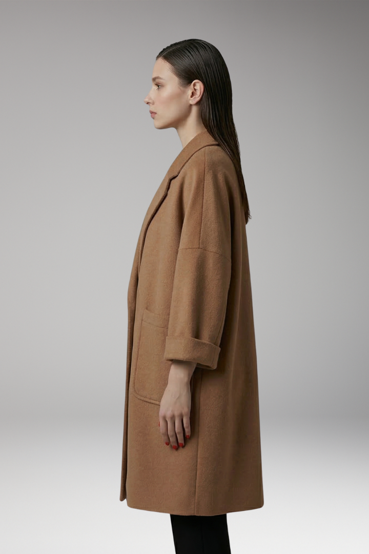 Women's Oversized Trench Coat with Lapel Collar and Front Pockets