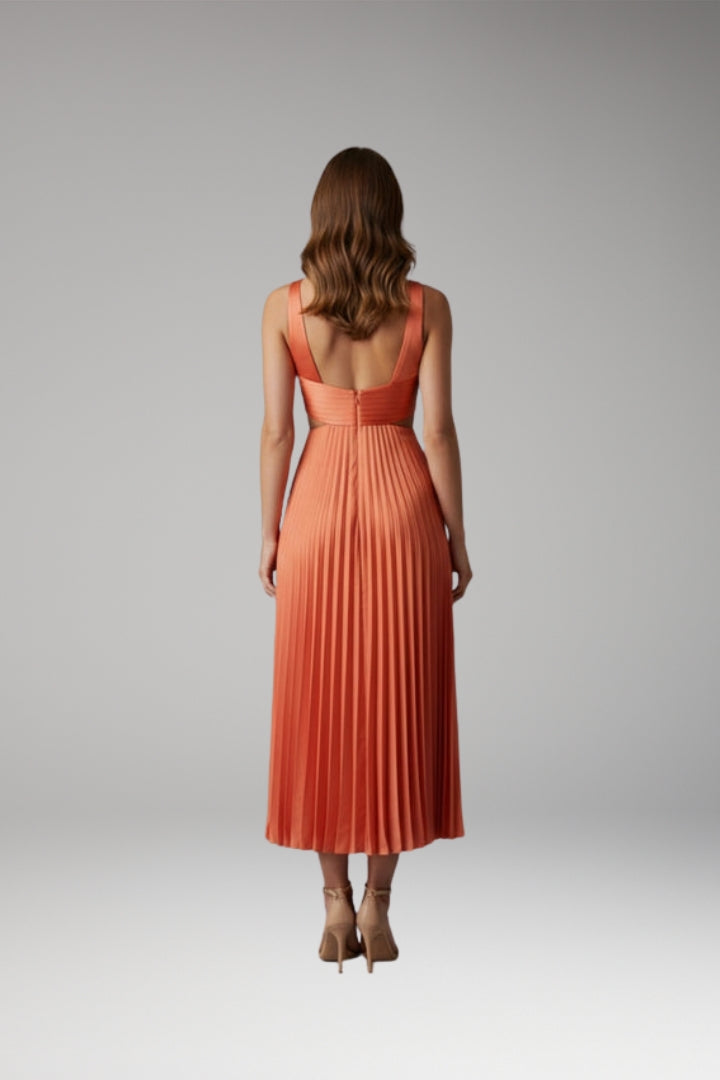 Women's Pleated Satin Dress with Versatile Design and Elegant Look